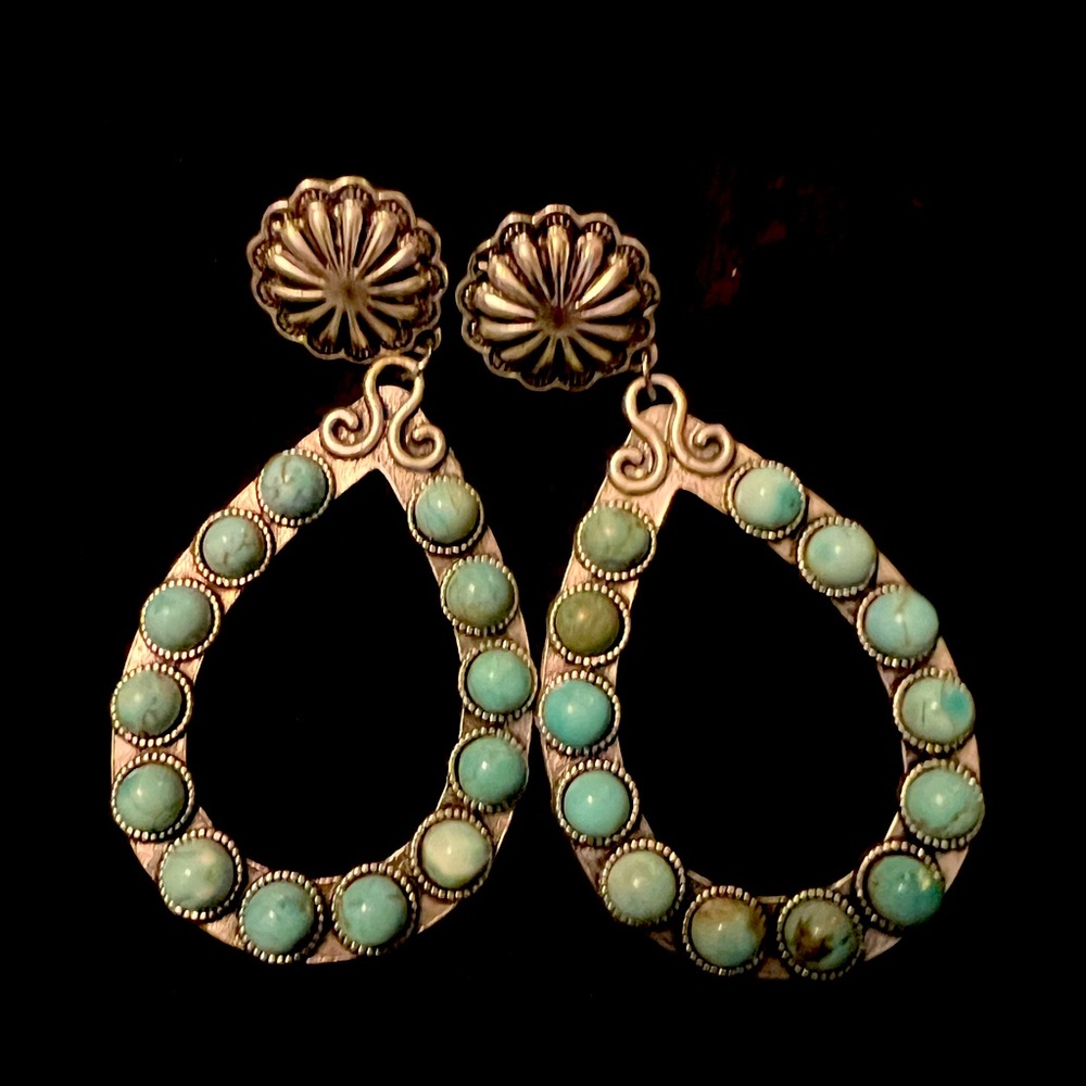 Turquoise stone earrings